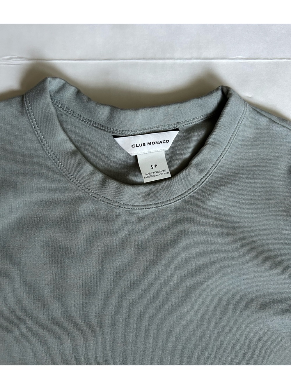Club Monaco Olive Short-Sleeve Crewneck Top used Size S. - Picture 4 of 8